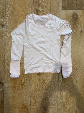 Lululemon Swiftly Tech Long Sleeve Top